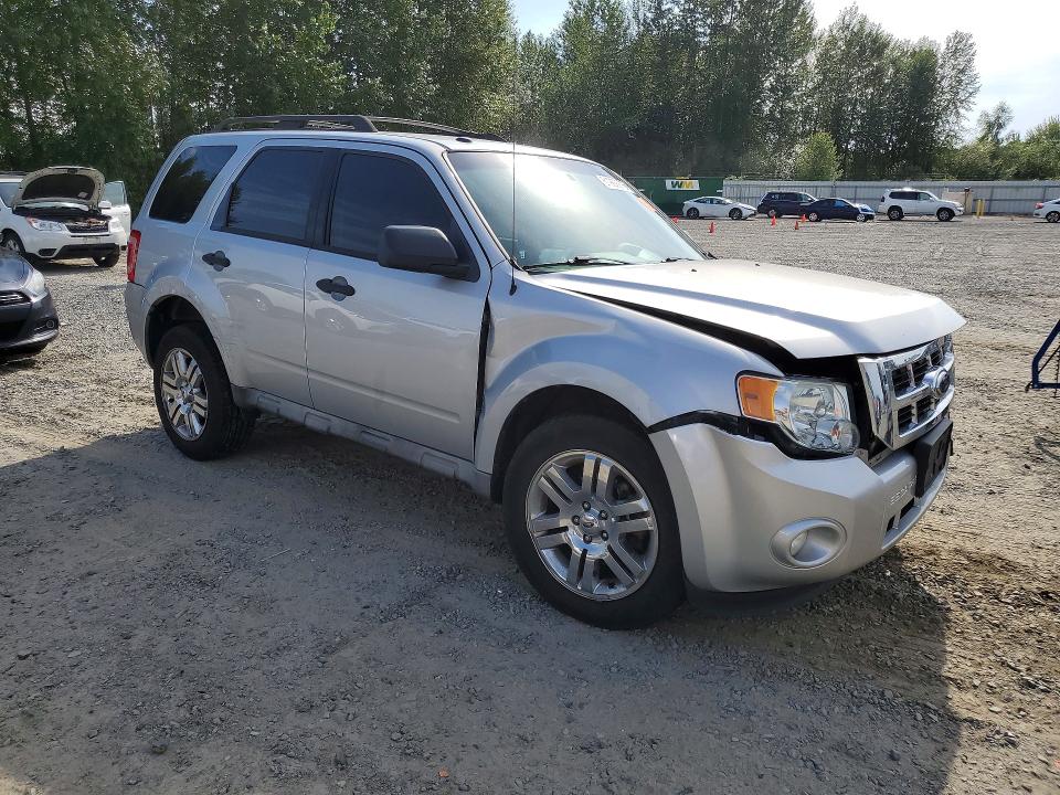 2009 Ford Escape მანქანა იყიდება აუქციონზე, vin: 1FMCU03789KB71036, აუქციონის ნომერი: 61900976
