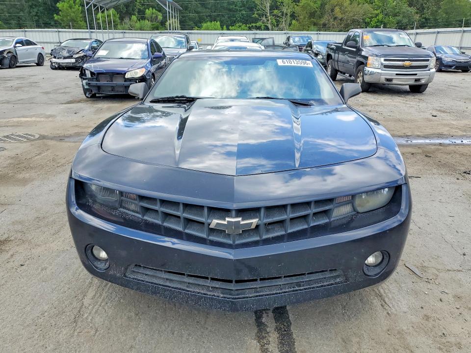 61013596 :رقم المزاد ، 2G1FB1E30D9209966 vin ، 2013 Chevrolet Camaro مزاد بيع