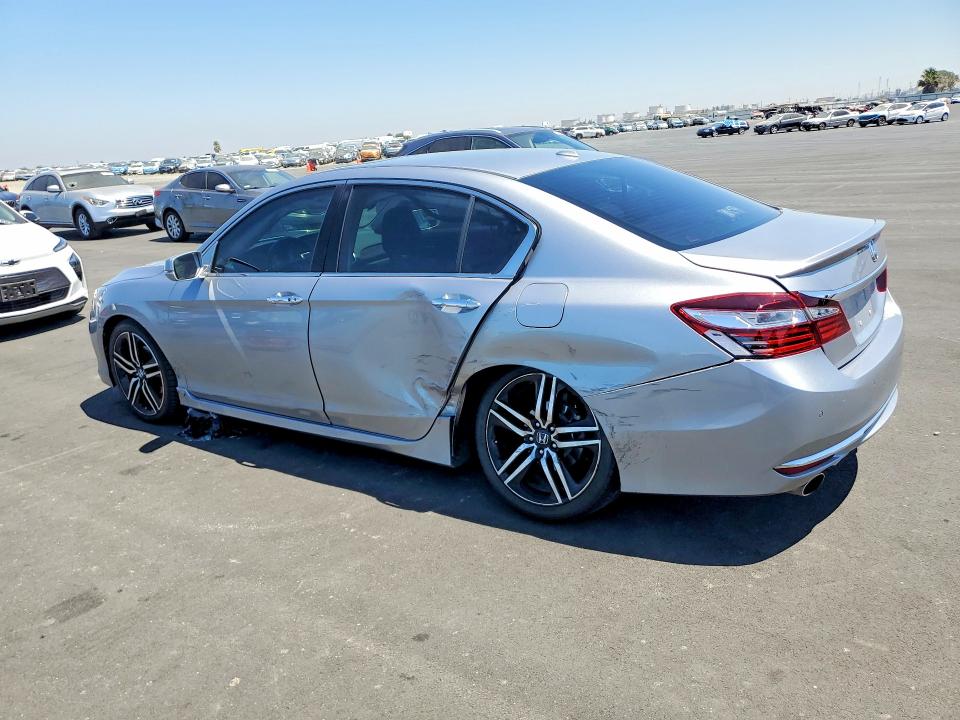 Продаж на аукціоні авто 2017 Honda Accord, vin: 1HGCR3F93HA037495, номер лоту: 63253556