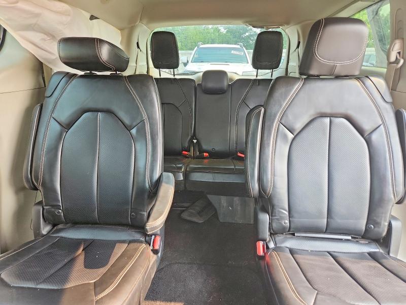 61135906 :رقم المزاد ، 2C4RC1DG3LR176823 vin ، 2020 Chrysler Voyager مزاد بيع