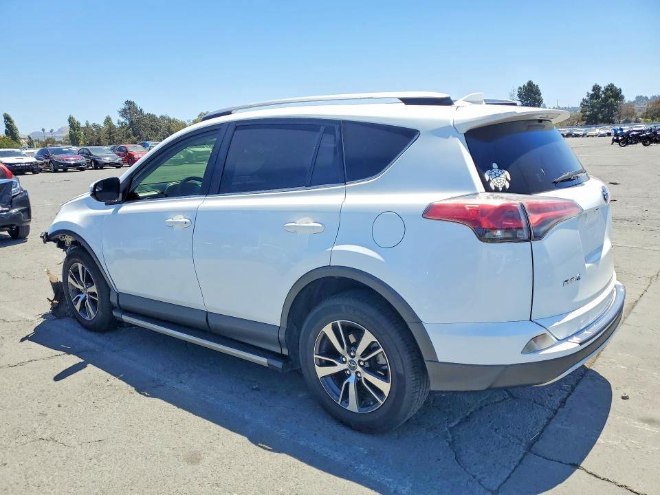 Продаж на аукціоні авто 2016 Toyota Rav4, vin: JTMWFREV7GJ084775, номер лоту: 60668746