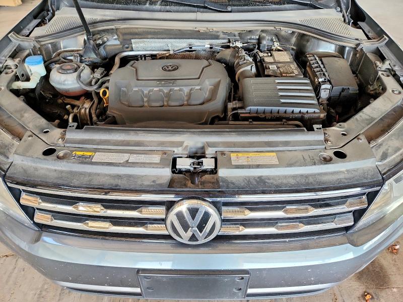 59300036 :رقم المزاد ، 3VV2B7AXXMM048116 vin ، 2021 Volkswagen Tiguan مزاد بيع