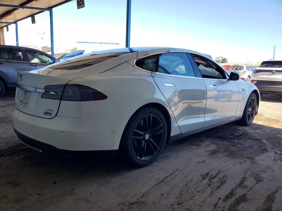 Продажа на аукционе авто 2016 Tesla Model S, vin: 5YJSA1E2XGF124696, номер лота: 60706306