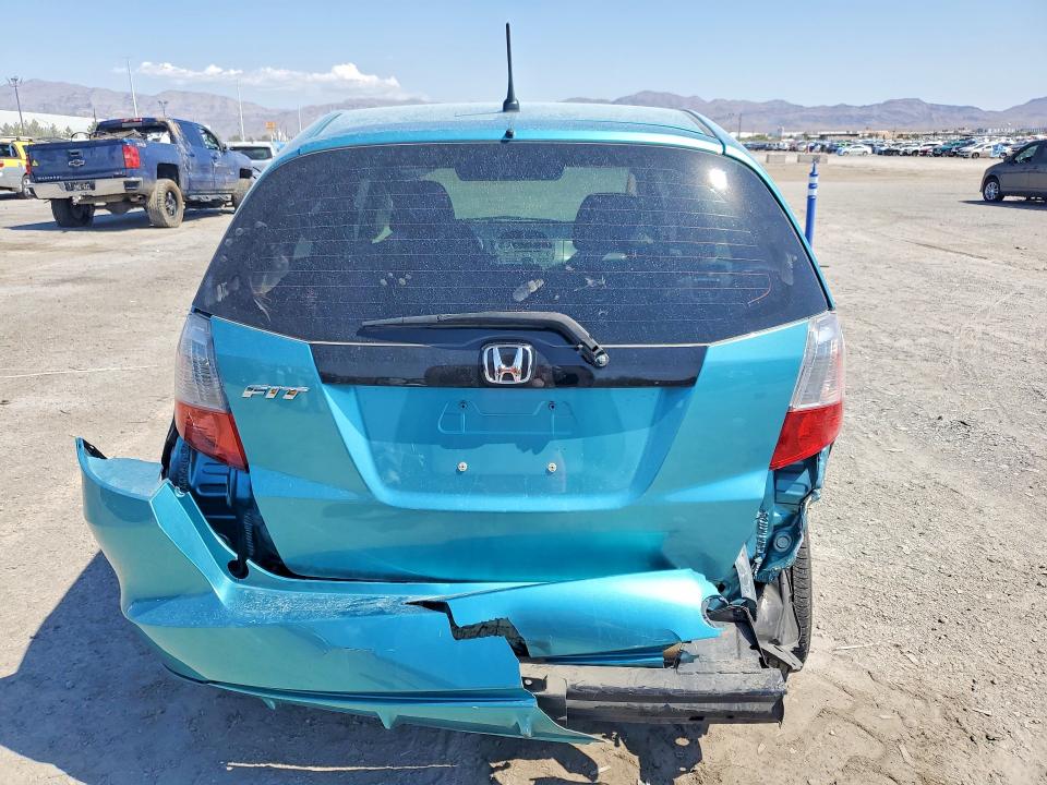 62058316 :رقم المزاد ، JHMGE8H32DC019729 vin ، 2013 Honda Fit مزاد بيع