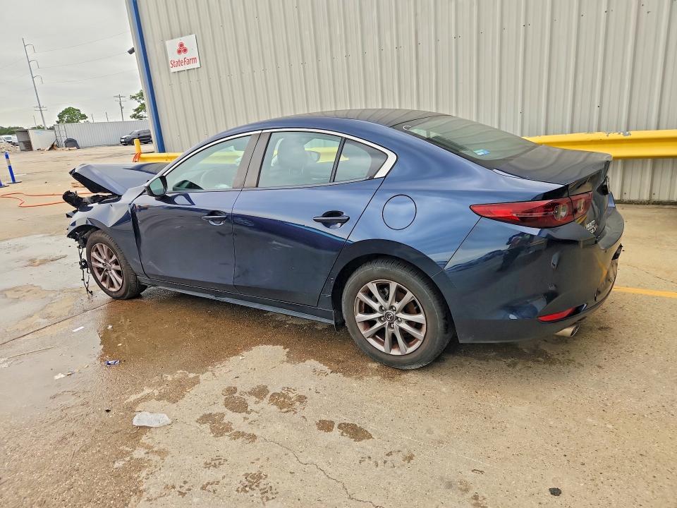 60677776 :رقم المزاد ، 3MZBPABL7LM136738 vin ، 2020 Mazda 3 مزاد بيع
