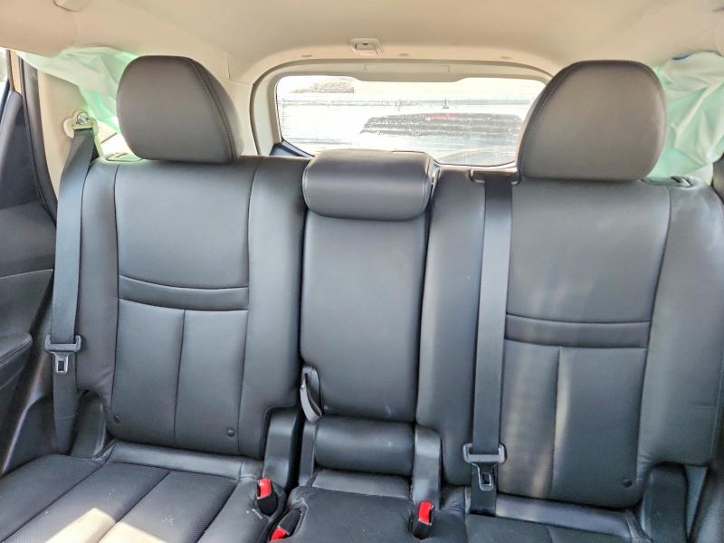 2015 Nissan Rogue მანქანა იყიდება აუქციონზე, vin: 5N1AT2MV3FC779555, აუქციონის ნომერი: 60983256