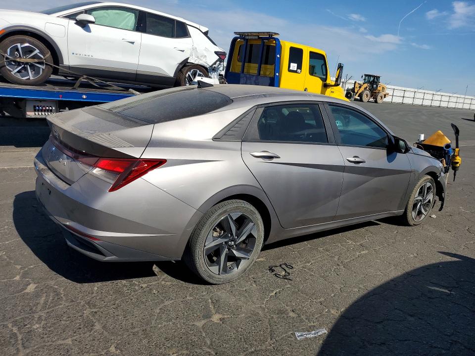 2023 Hyundai Elantra მანქანა იყიდება აუქციონზე, vin: KMHLS4AG4PU431580, აუქციონის ნომერი: 61924306