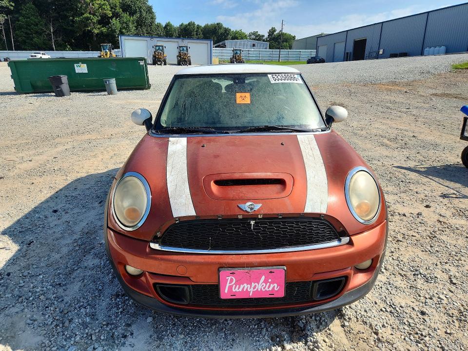 63358066 :رقم المزاد ، WMWSV3C52BTY12031 vin ، 2011 Mini Cooper مزاد بيع