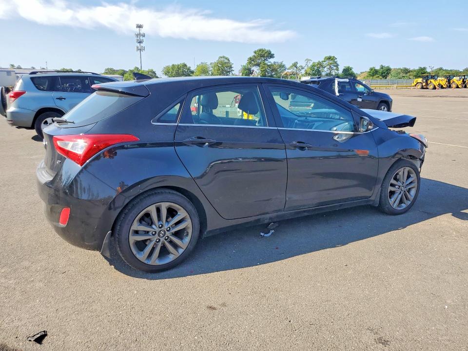 Продаж на аукціоні авто 2016 Hyundai Elantra Gt, vin: KMHD35LH1GU293994, номер лоту: 63113246