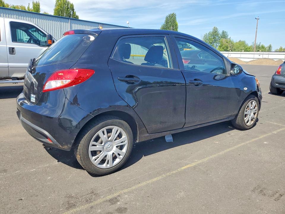 2012 Mazda Mazda2 მანქანა იყიდება აუქციონზე, vin: JM1DE1KZ8C0147272, აუქციონის ნომერი: 85989555