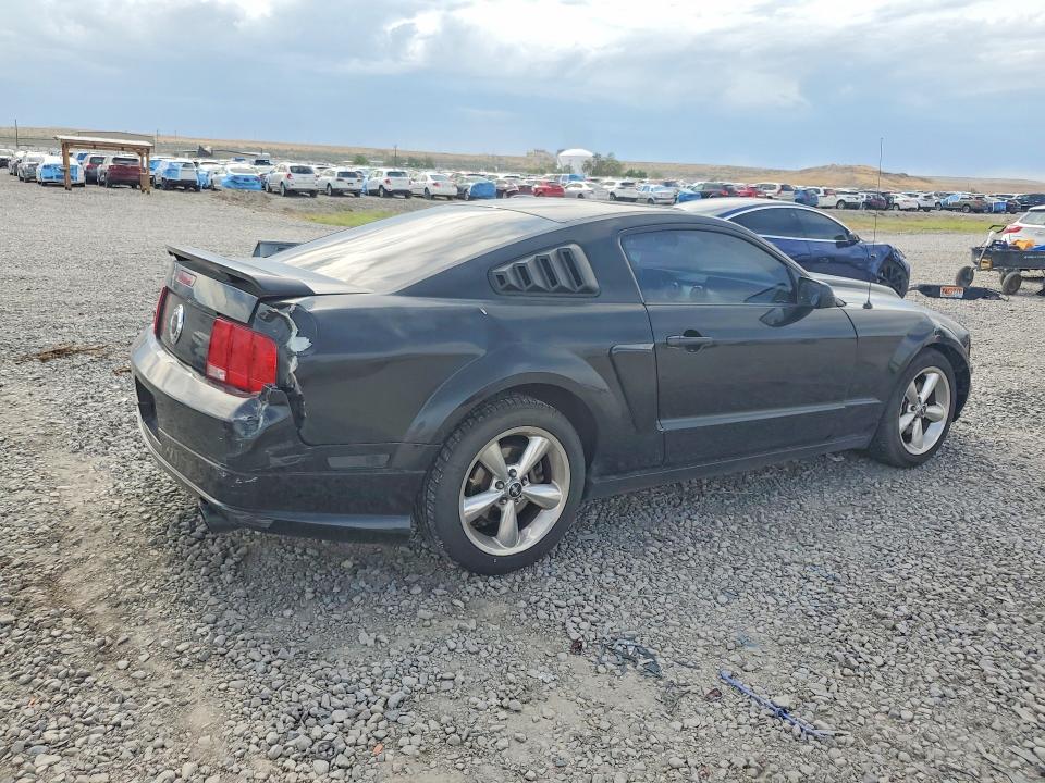 2006 Ford Mustang მანქანა იყიდება აუქციონზე, vin: 1ZVHT82H165257785, აუქციონის ნომერი: 62207596