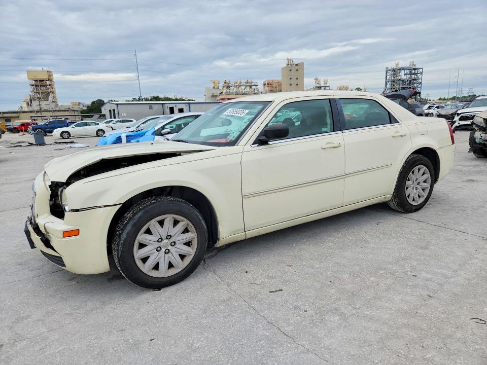 Продаж на аукціоні авто 2008 Chrysler 300, vin: 2C3KA43R98H192120, номер лоту: 60689026