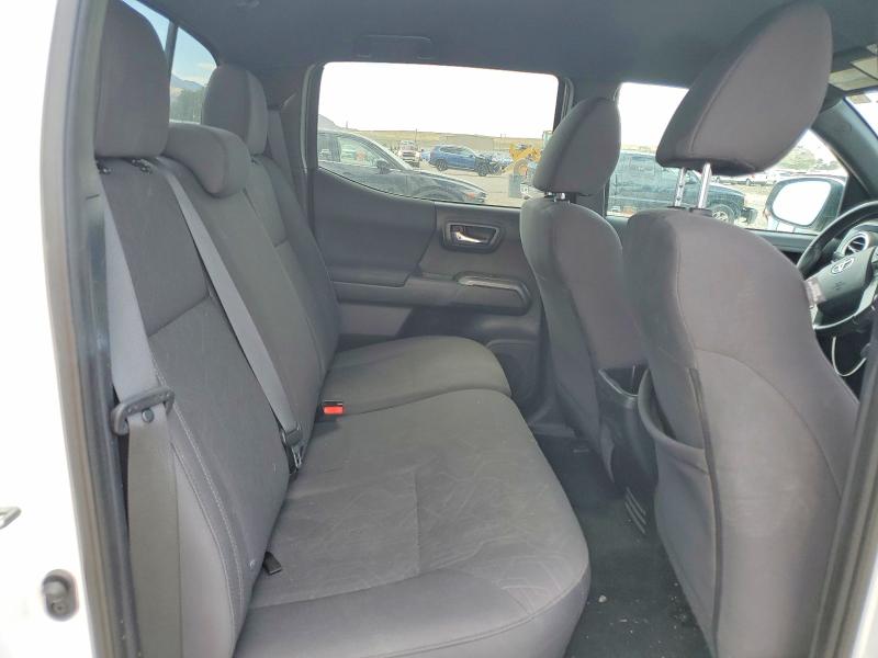 61622046 :رقم المزاد ، 3TMCZ5AN0JM184929 vin ، 2018 Toyota Tacoma مزاد بيع