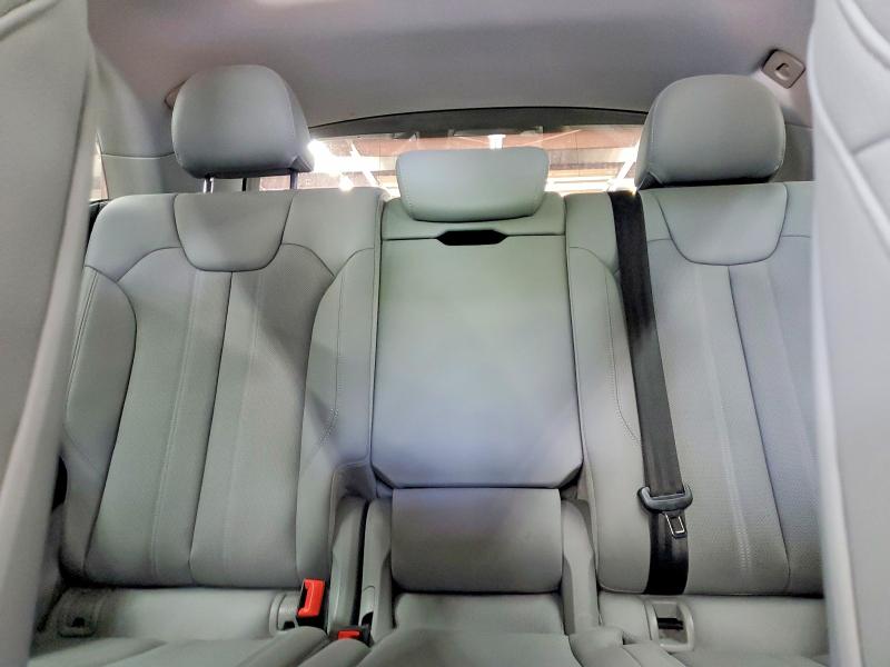 60931446 :رقم المزاد ، WA1BNAFY5L2000866 vin ، 2020 Audi Q5 مزاد بيع