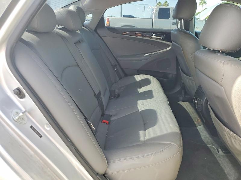 60485706 :رقم المزاد ، 5NPEC4AB8CH379082 vin ، 2012 Hyundai Sonata مزاد بيع