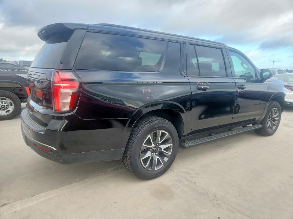 58965726 :رقم المزاد ، 1GNSKDKD0NR228763 vin ، 2022 Chevrolet Suburban مزاد بيع