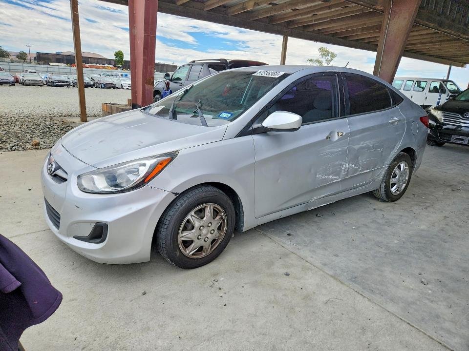 Продажа на аукционе авто 2013 Hyundai Accent, vin: KMHCT4AE5DU501837, номер лота: 61518366