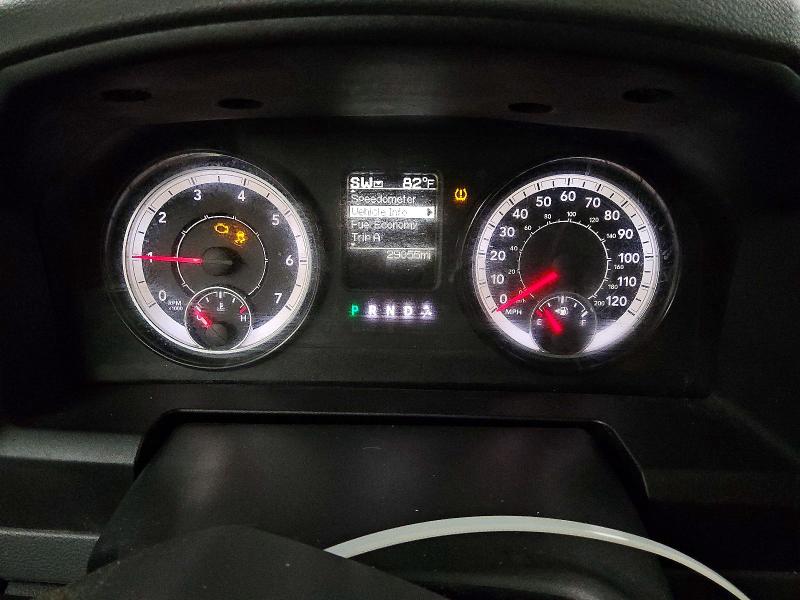 61781396 :رقم المزاد ، 3C6JR6EG5HG656132 vin ، 2017 Ram 1500 مزاد بيع