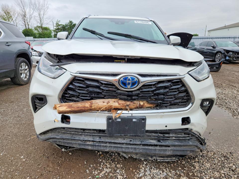 61740496 :رقم المزاد ، 5TDDBRCH2LS009091 vin ، 2020 Toyota Highlander مزاد بيع