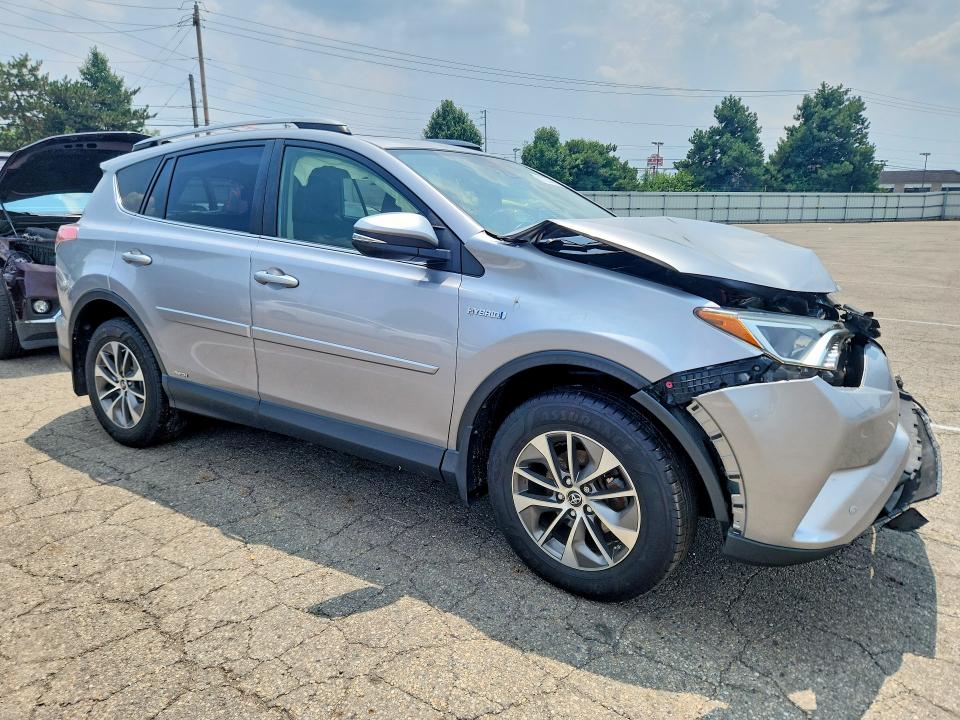 Aukcja sprzedaży 2018 Toyota Rav4 Hybrid, vin: JTMRJREV1JD242027, numer aukcji: 61724046