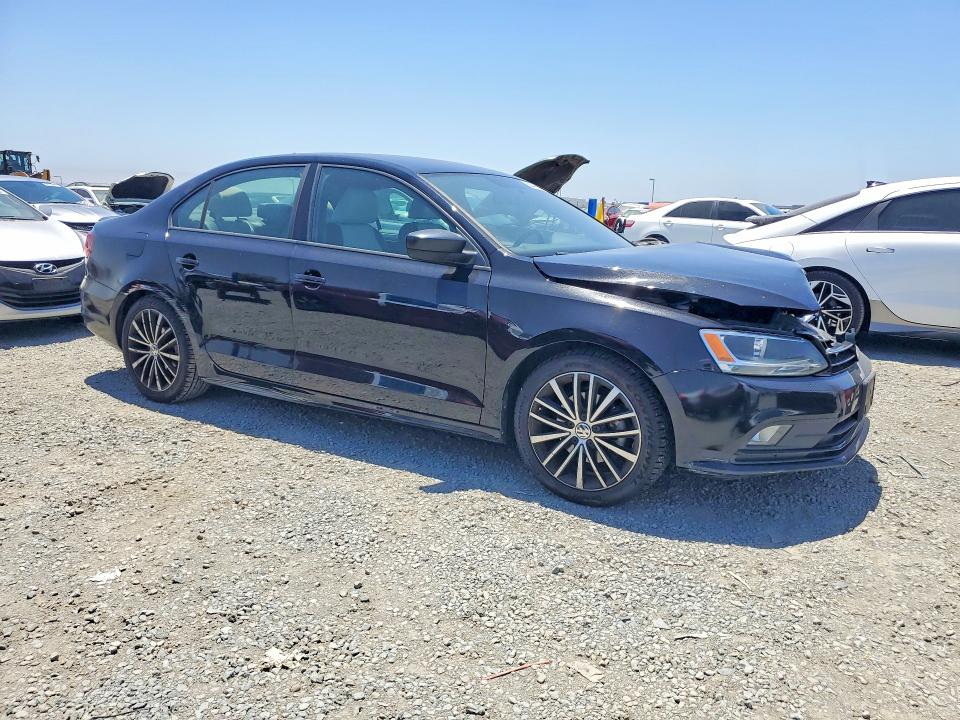 60447426 :رقم المزاد ، 3VWD17AJ6GM287802 vin ، 2016 Volkswagen Jetta مزاد بيع