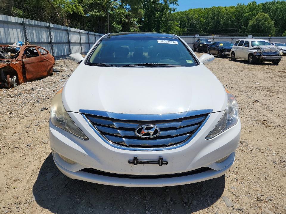 59601626 :رقم المزاد ، 5NPEC4AC8DH577686 vin ، 2013 Hyundai Sonata مزاد بيع