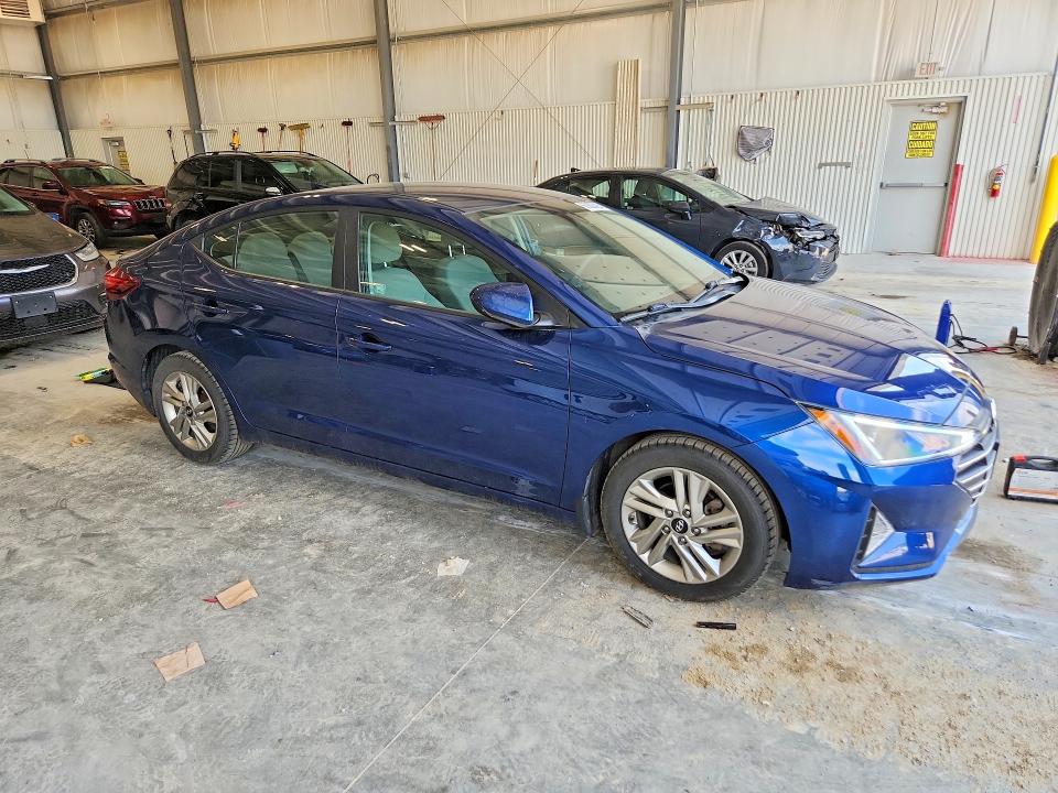 60302426 :رقم المزاد ، 5NPD84LF5KH491575 vin ، 2019 Hyundai Elantra مزاد بيع