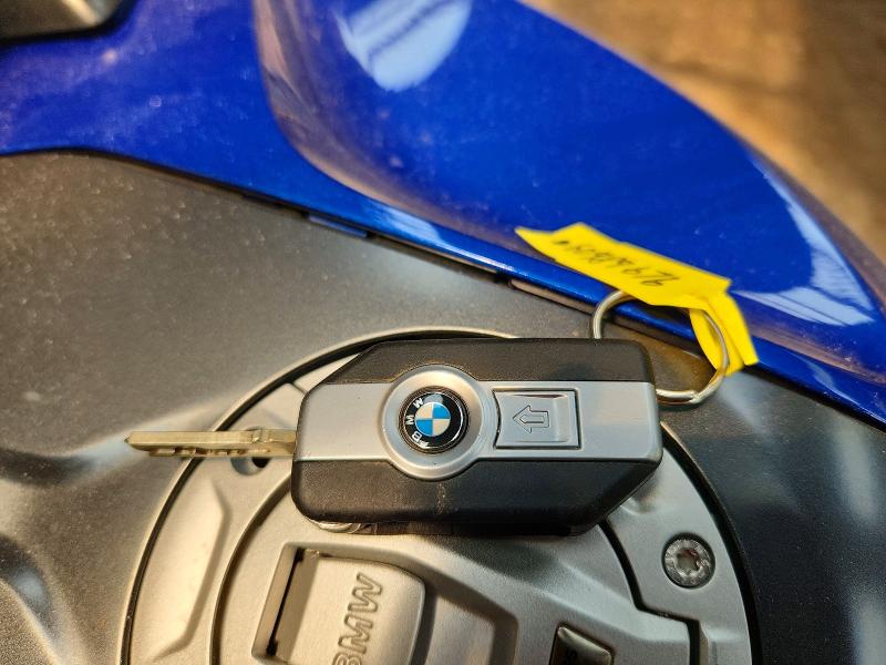60989676 :رقم المزاد ، WB10L0308R6J51744 vin ، 2024 Bmw R 1250 مزاد بيع