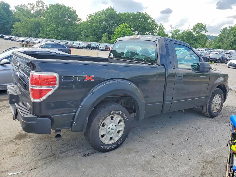 60666036 :رقم المزاد ، 1FTMF1CM7DKD00052 vin ، 2013 Ford F150 مزاد بيع