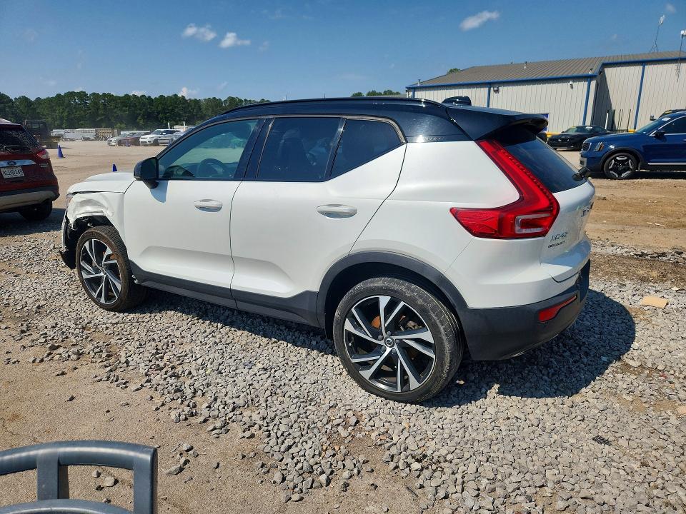 2020 Volvo Xc40 მანქანა იყიდება აუქციონზე, vin: YV4162UM6L2245970, აუქციონის ნომერი: 59332876