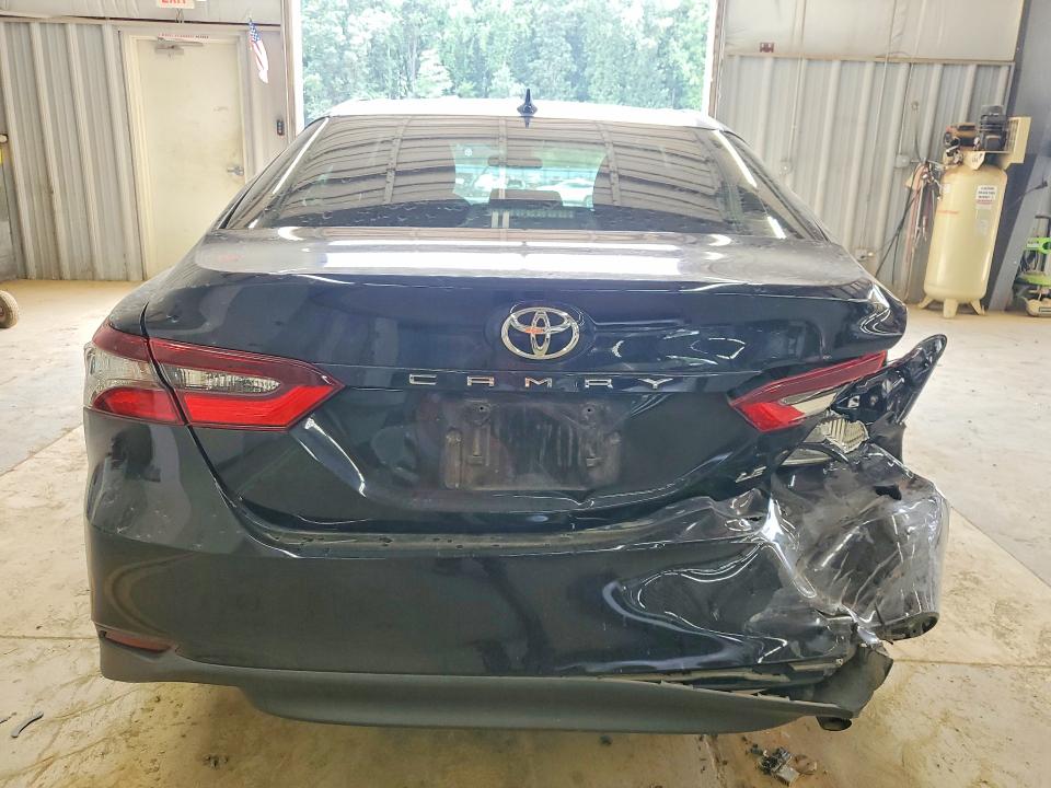 2023 Toyota Camry მანქანა იყიდება აუქციონზე, vin: 4T1C11AK6PU112770, აუქციონის ნომერი: 61580156