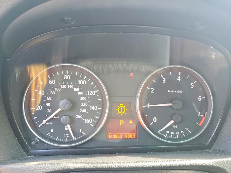 60647986 :رقم المزاد ، WBAVB135X6KX66244 vin ، 2006 Bmw 325 مزاد بيع