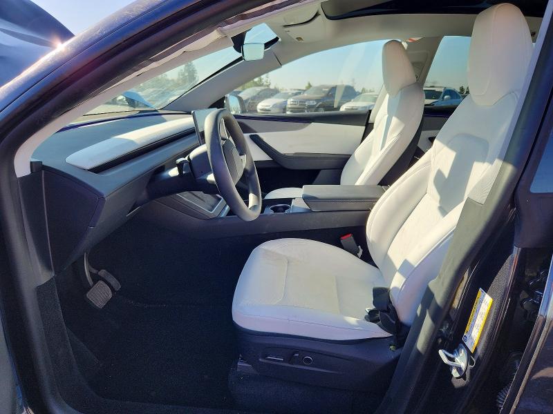 61916176 :رقم المزاد ، 7SAYGDED7TF559054 vin ، 2026 Tesla Model Y مزاد بيع