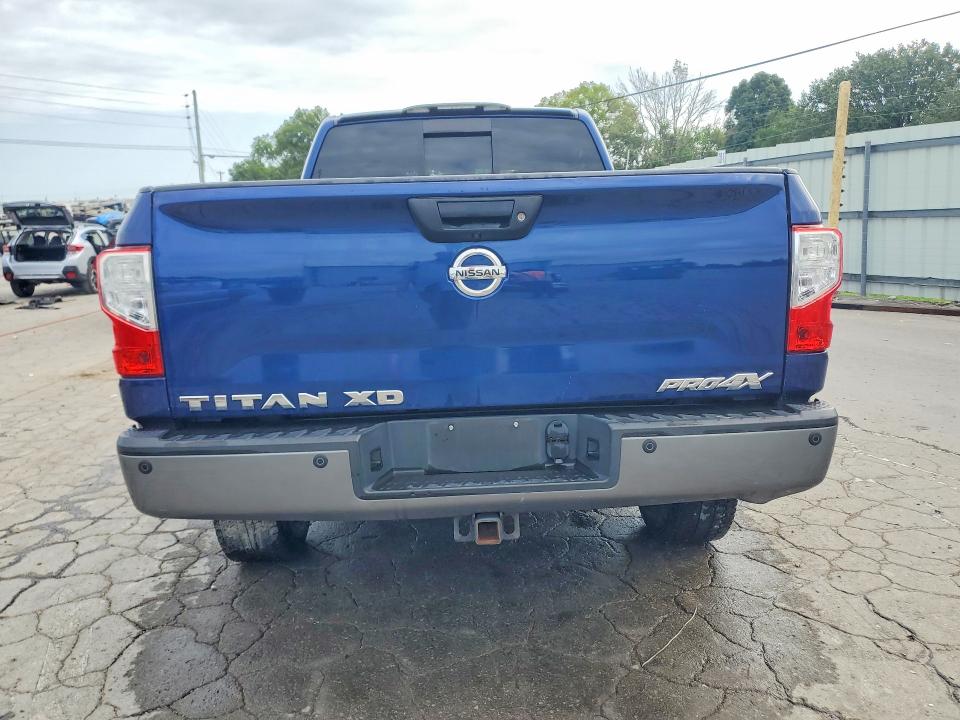 Продажа на аукционе авто 2016 Nissan Titan Xd, vin: 1N6BA1F47GN503122, номер лота: 62236946