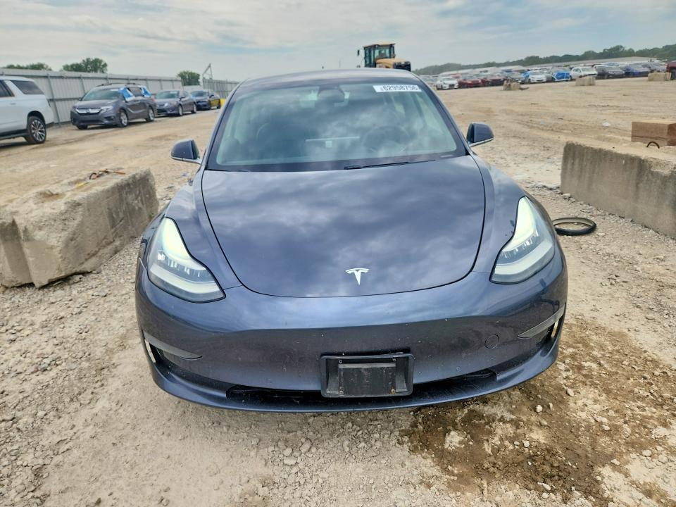 62958756 :رقم المزاد ، 5YJ3E1EC7LF586225 vin ، 2020 Tesla Model 3 مزاد بيع