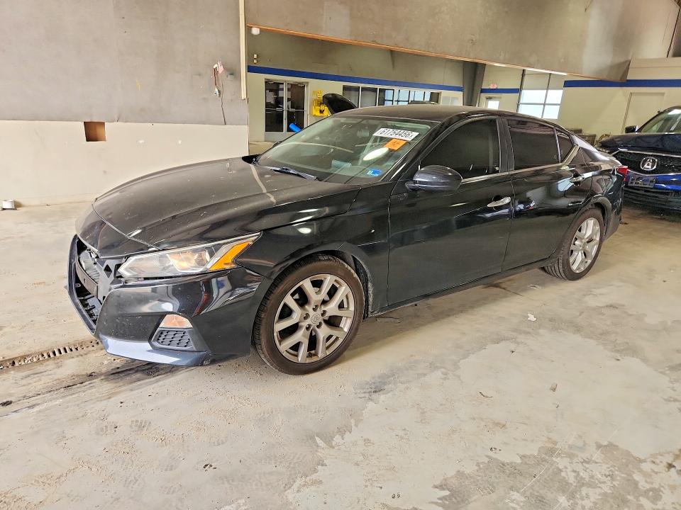 Продажа на аукционе авто 2020 Nissan Altima, vin: 1N4BL4BV5LC146581, номер лота: 61754456