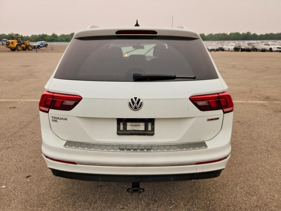 60755906 :رقم المزاد ، 3VV2B7AX8KM015922 vin ، 2019 Volkswagen Tiguan مزاد بيع