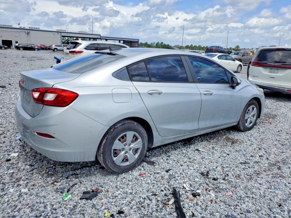 Продаж на аукціоні авто 2018 Chevrolet Cruze, vin: 1G1BC5SM7J7193388, номер лоту: 61524746