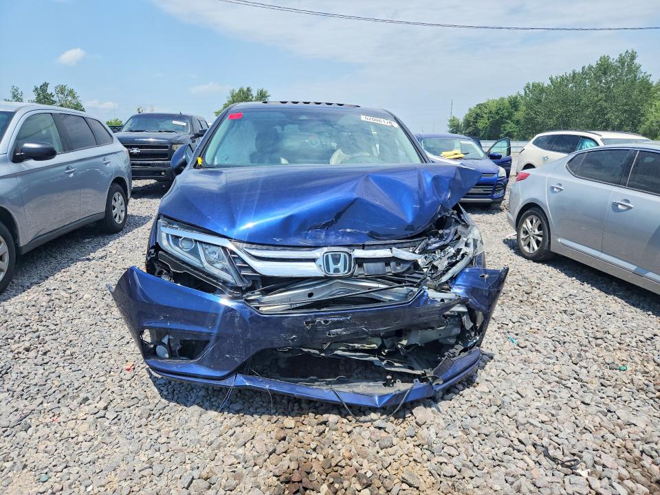 62006176 :رقم المزاد ، 5FNRL6H73KB042878 vin ، 2019 Honda Odyssey مزاد بيع