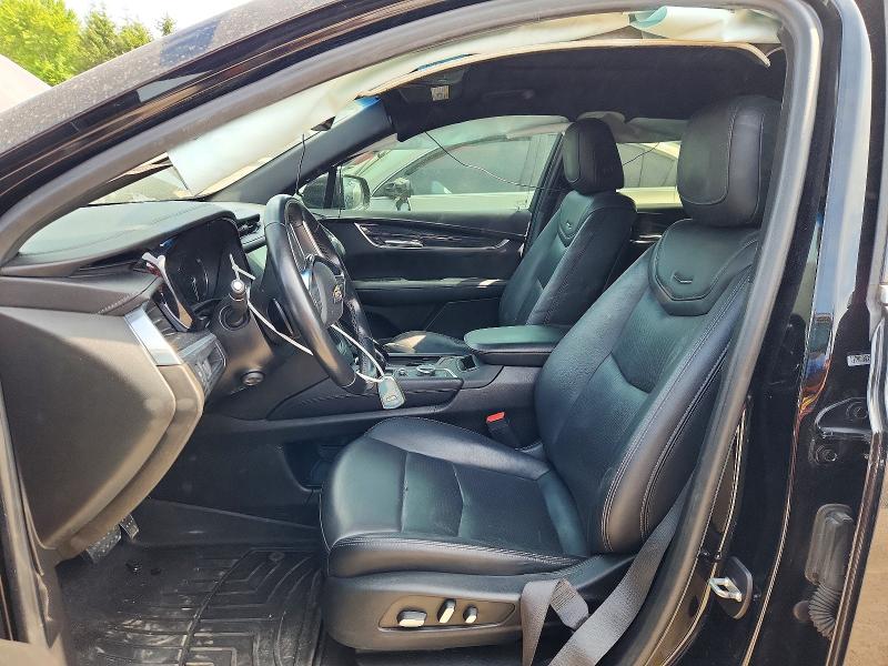 60513136 :رقم المزاد ، 1GYKNDRS6LZ181525 vin ، 2020 Cadillac Xt5 مزاد بيع