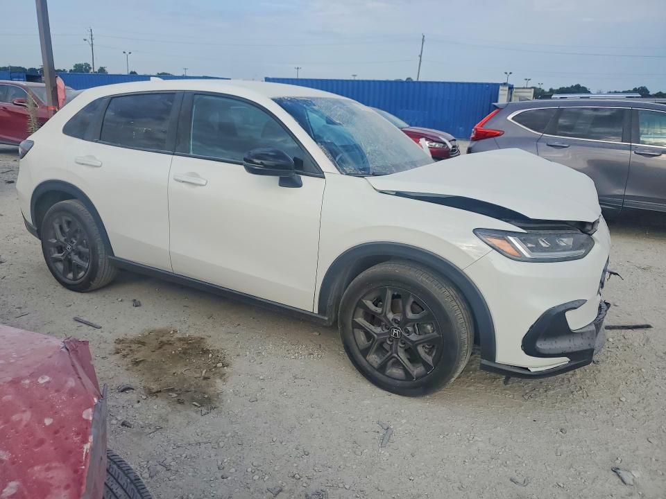 Продажа на аукционе авто 2024 Honda Hr-v, vin: 3CZRZ2H55RM758414, номер лота: 61202126