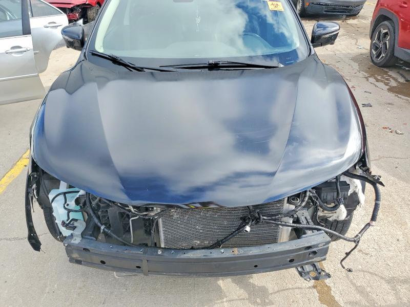 60159056 :رقم المزاد ، JN1BJ1CR1JW282852 vin ، 2018 Nissan Rogue Sport مزاد بيع