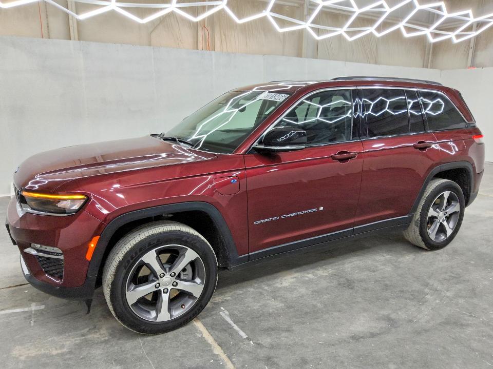 61813466 :رقم المزاد ، 1C4RJYB63P8795044 vin ، 2023 Jeep Grand Cherokee مزاد بيع