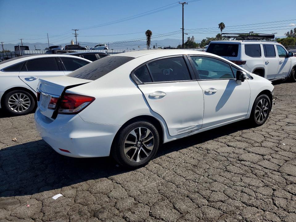 Auction sale of the 2015 Honda Civic, vin: 19XFB2F86FE250758, lot number: 60582436