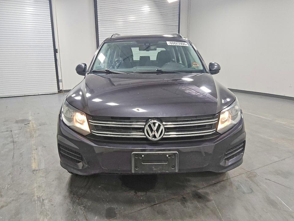Продажа на аукционе авто 2016 Volkswagen Tiguan, vin: WVGAV7AX0GW546343, номер лота: 60823906