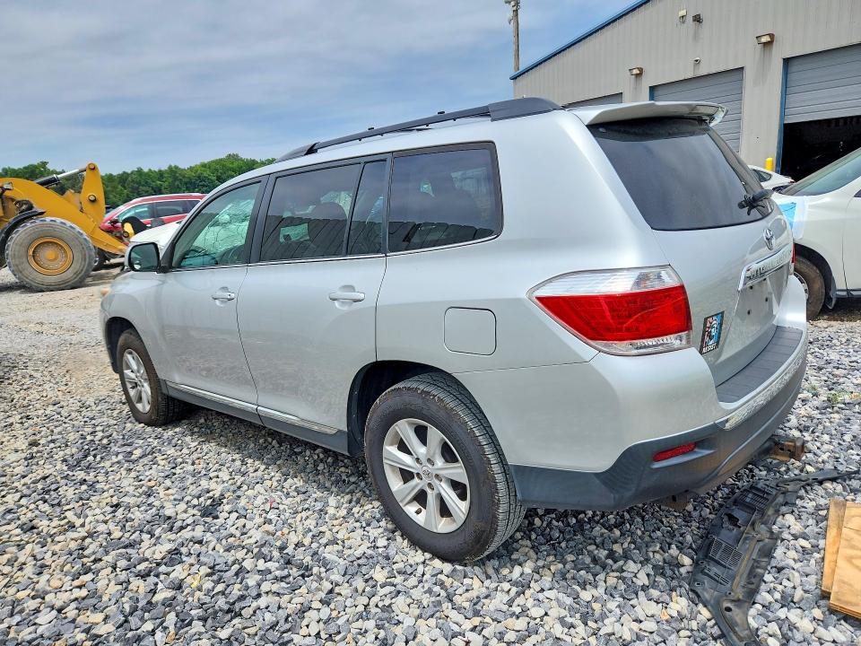 2013 Toyota Highlander მანქანა იყიდება აუქციონზე, vin: 5TDBK3EH9DS184053, აუქციონის ნომერი: 62259116