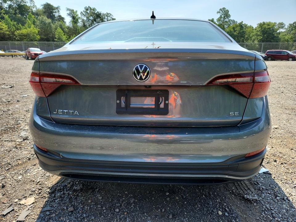 60717776 :رقم المزاد ، 3VW7M7BU8RM012691 vin ، 2024 Volkswagen Jetta مزاد بيع