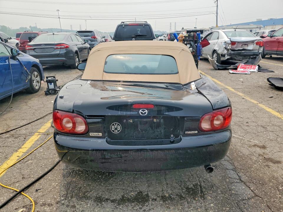 Продаж на аукціоні авто 2001 Mazda Mx-5 Miata, vin: JM1NB353510214617, номер лоту: 61377816