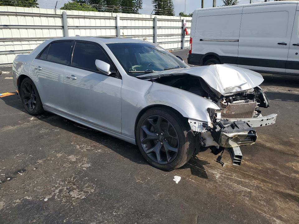 59144116 :رقم المزاد ، 2C3CCABTXMH507026 vin ، 2021 Chrysler 300 مزاد بيع