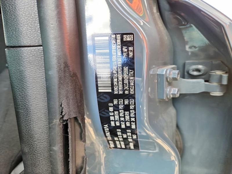 2017 Jeep Renegade მანქანა იყიდება აუქციონზე, vin: ZACCJBBH2HPE95882, აუქციონის ნომერი: 60072356